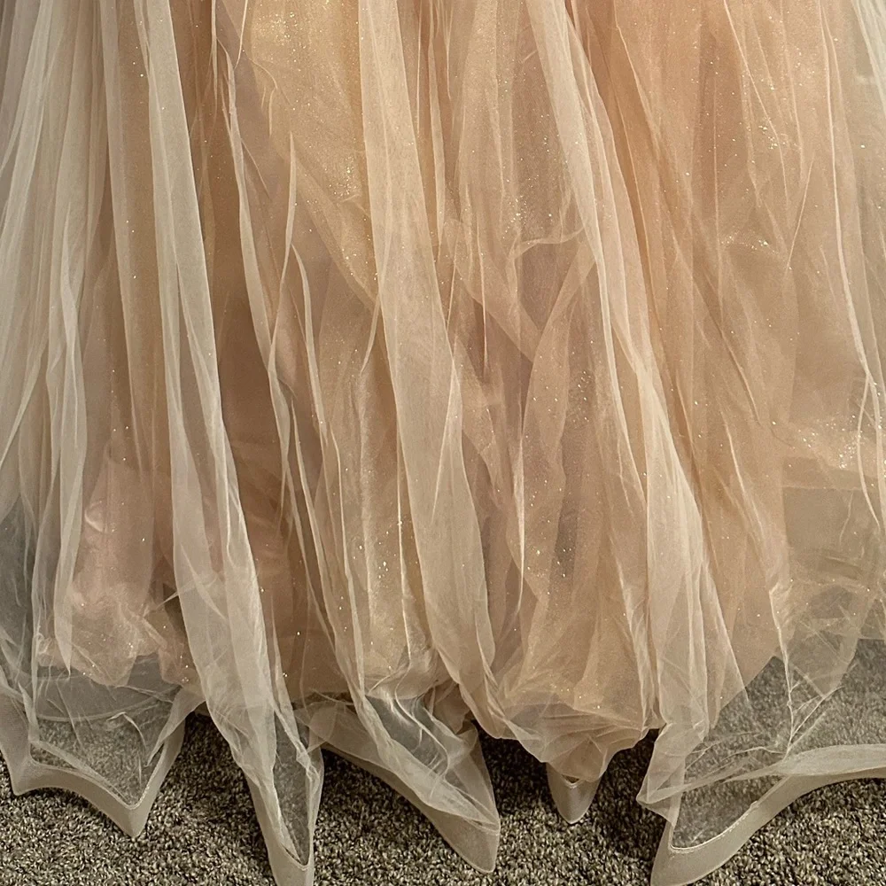 ⚡️SOLD⚡️Strapless Glitter Layered Tulle Ball Gown - Picture 8 of 11